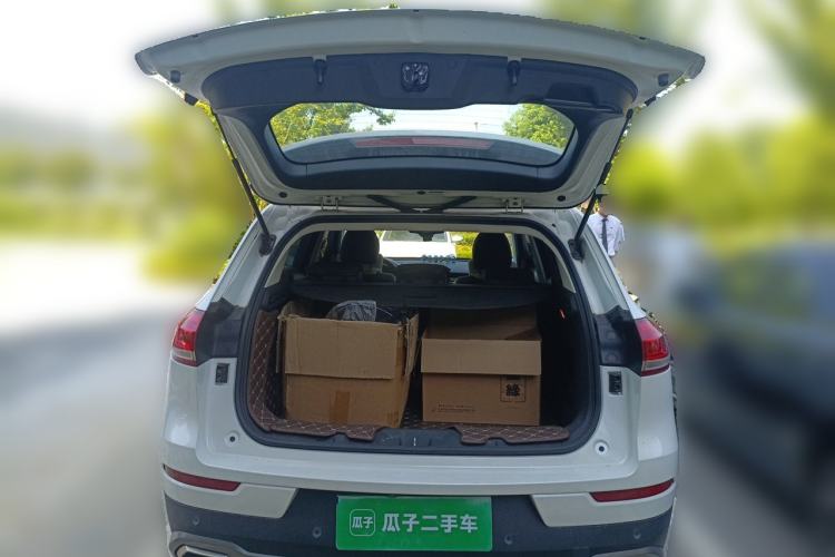 Used Haval H6 2017 Red-Label 1.5T Automatic Two-Wheel Drive Smart Edition Trunk