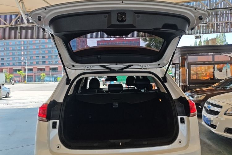 Used Haval H6 2017 Blue Label 1.5T Automatic Two-Wheel Drive ZhiShang Model Trunk