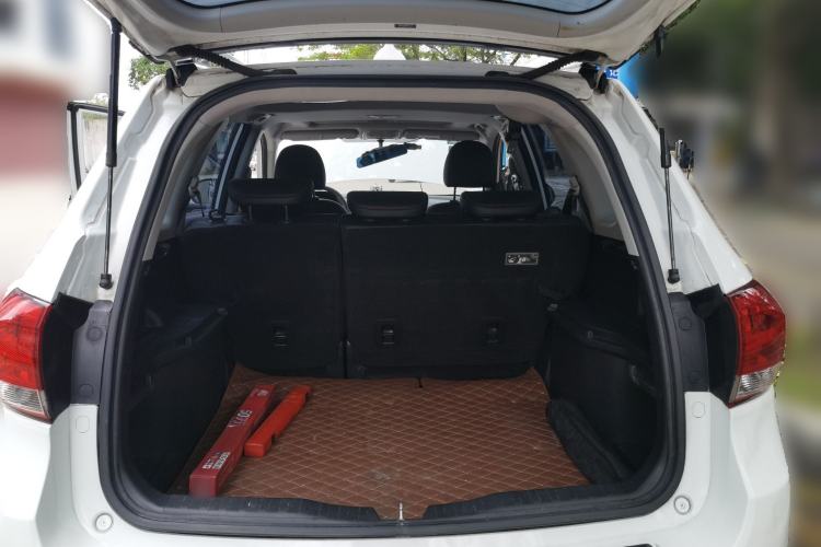 Used Haval H6 2017 Classic Edition 1.5T Automatic Two-Wheel Drive Urban Model Trunk