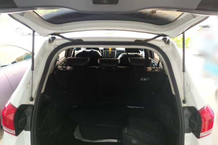 Used Haval H6 2017 Blue Label Sport Edition 1.5T Manual Two-Wheel Drive Elite Model Trunk