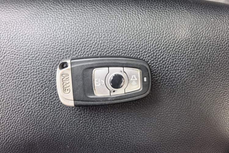 Used Haval H6 2017 Classic Edition 1.5T Automatic Two-Wheel Drive Elite Model Vehicle Key