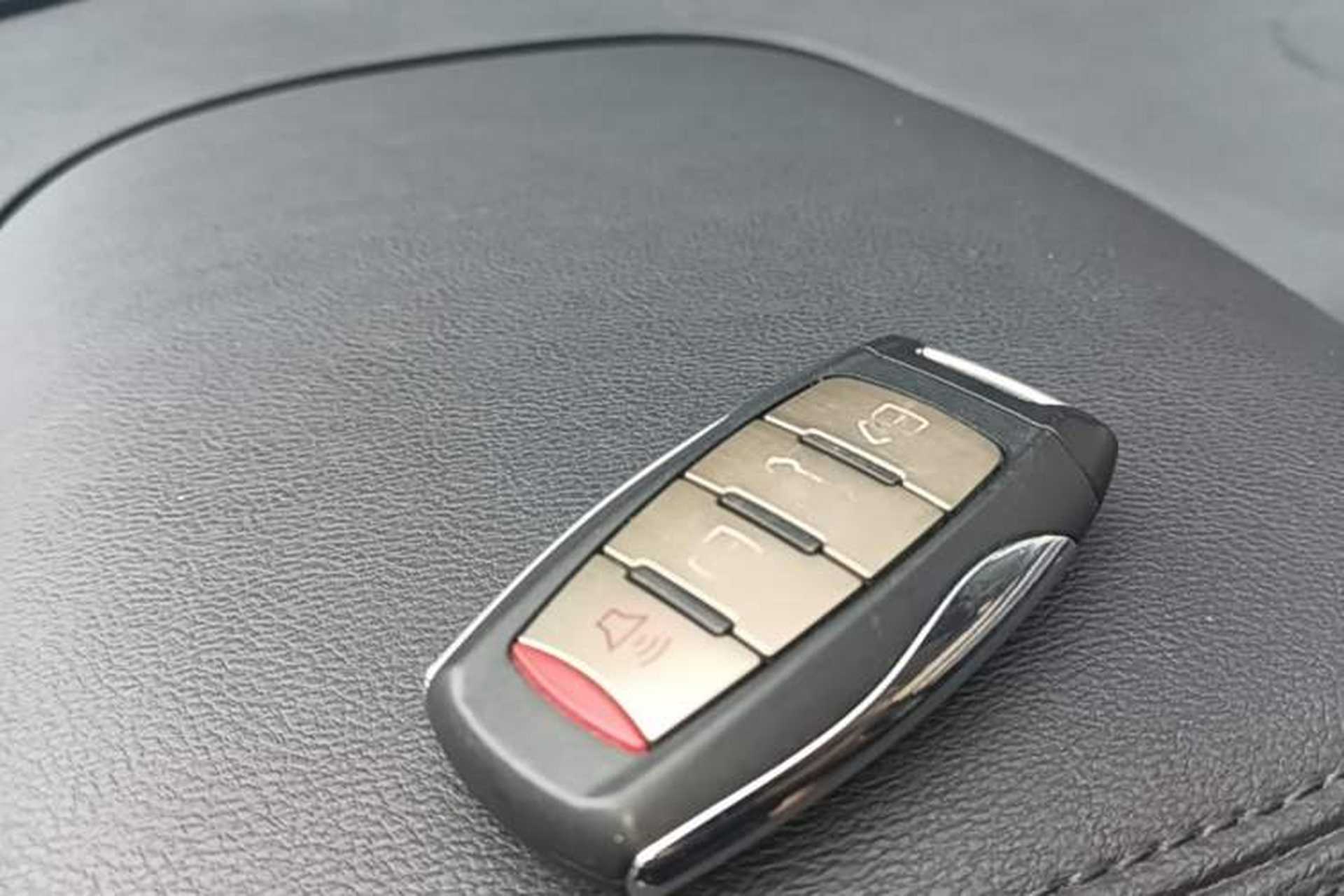 Used Haval H6 2017 Blue Label 1.5T Automatic Two-Wheel Drive ZhiShang Model Vehicle Key
