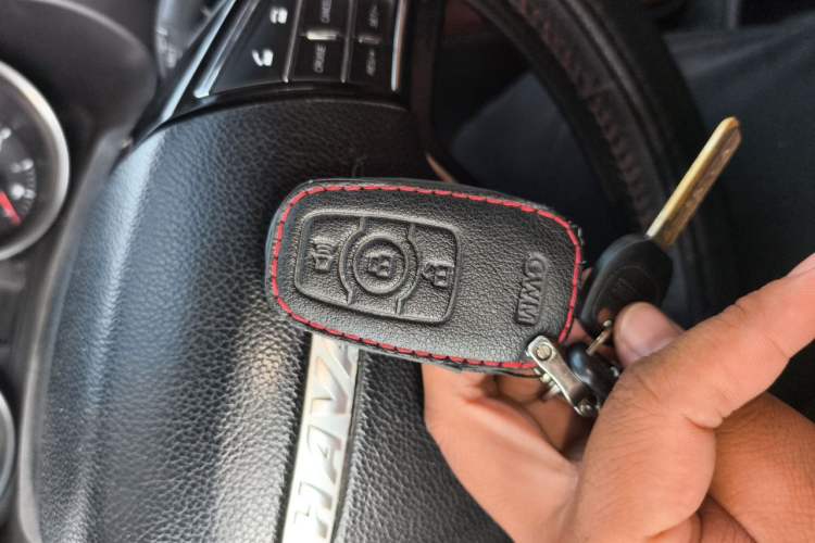 Used Haval H6 2017 Red-Label Sport Edition 1.5T Manual Two-Wheel Drive Elite Model Vehicle Key