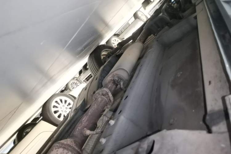 Used Haval H6 2017 Blue Label 2.0T Automatic Two-Wheel Drive Leading Model Chassis Front Right