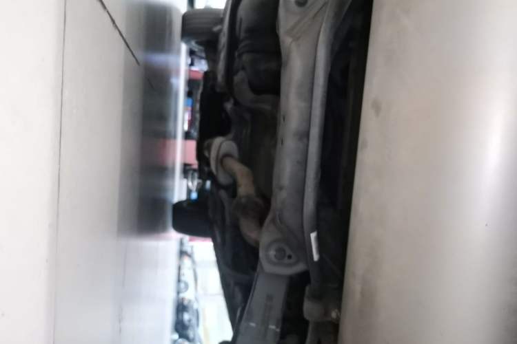 Used Haval H6 2017 Blue Label 2.0T Automatic Two-Wheel Drive Leading Model Chassis Rear