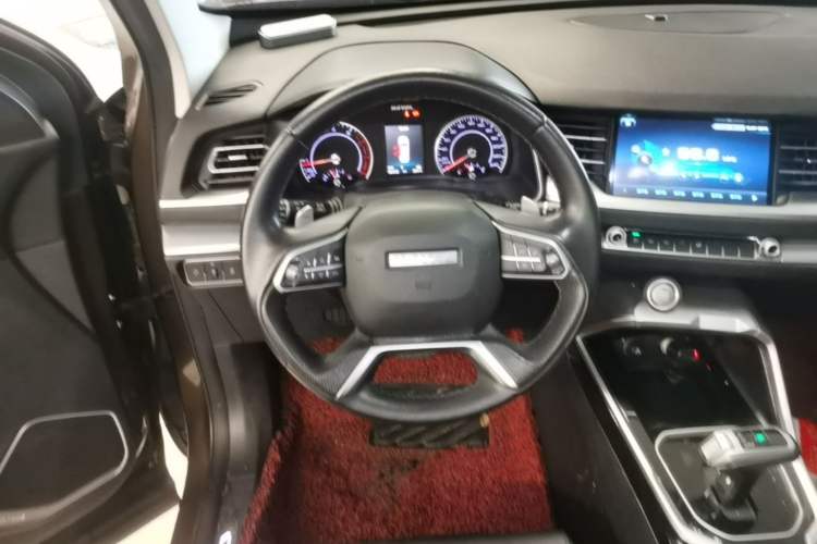 Used Haval H6 2017 Blue Label 2.0T Automatic Two-Wheel Drive Leading Model Steering Wheel