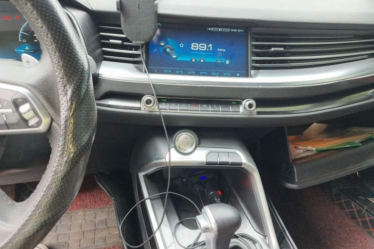 Used Haval H6 2018 Blue Label 1.5T Automatic Ultra-Luxury Model Audio And AC Panel