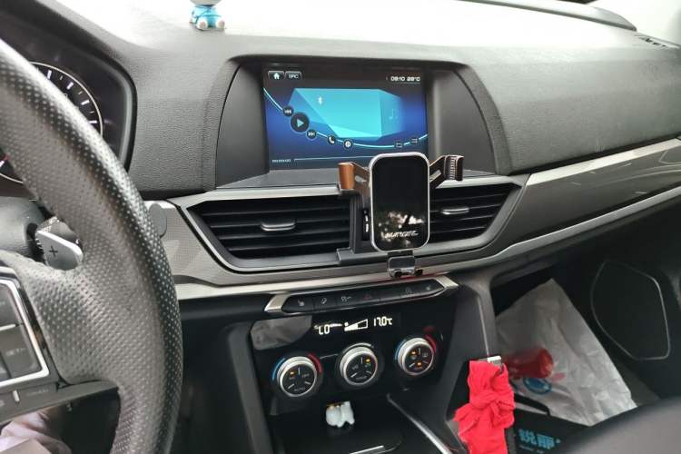 Used Haval H6 2018 Blue Label Sport Edition 1.5T Automatic Two-Wheel Drive Prestige Model Audio And AC Panel