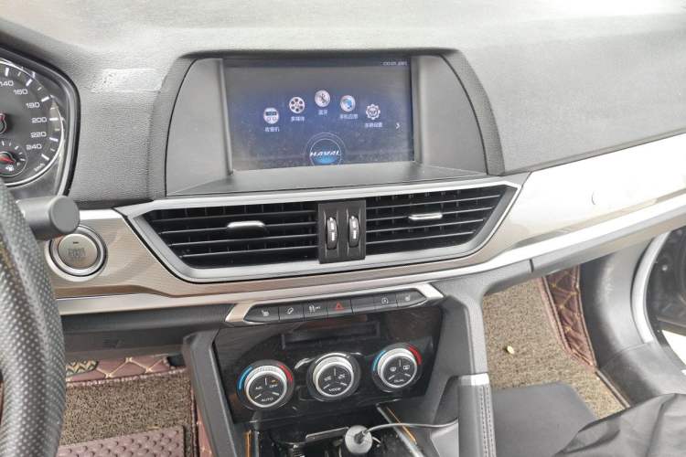 Used Haval H6 2018 Blue Label Sport Edition 1.5T Automatic Two-Wheel Drive Elite Model Audio And AC Panel