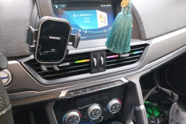 Used Haval H6 2018 Blue Label Sport Edition 1.5T Automatic Two-Wheel Drive Prestige Model Audio And AC Panel