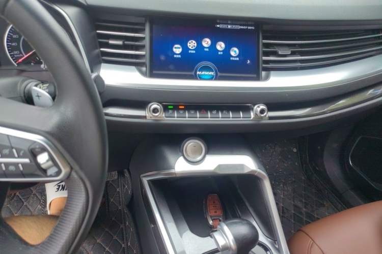 Used Haval H6 2018 Red-Label 1.5T Automatic Luxury Model Audio And AC Panel