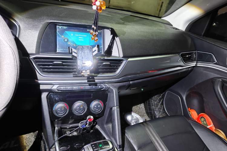 Used Haval H6 2018 Blue Label Sport Edition 1.5T Automatic Two-Wheel Drive Elite Model Audio And AC Panel