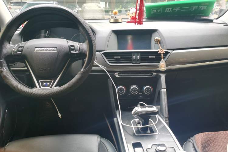Used Haval H6 2018 Blue Label Sport Edition 1.5T Automatic Two-Wheel Drive Elite Model Center Console