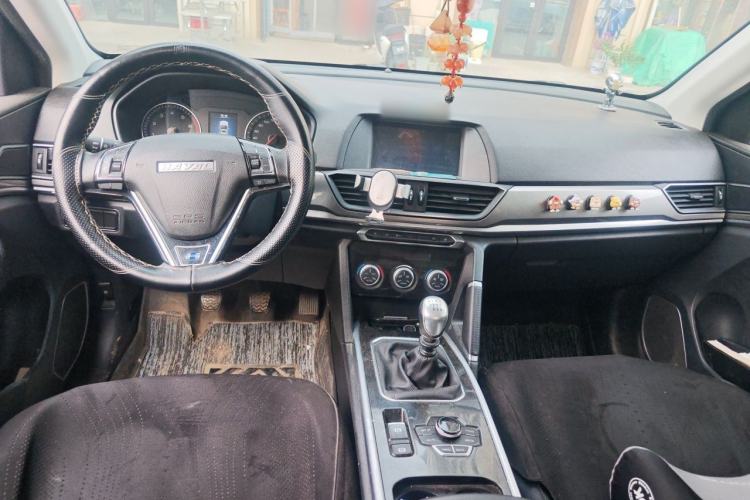 Used Haval H6 2018 Blue Label Sport Edition 1.5T Manual Two-Wheel Drive Elite Model Center Console
