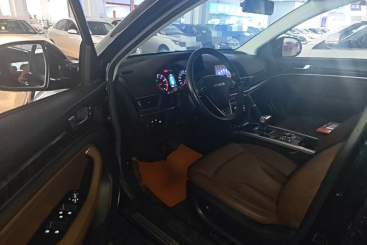 Used Haval H6 2018 Sport Edition 1.5T Automatic Two-Wheel Drive Elite Model China V Standard Driver Seat