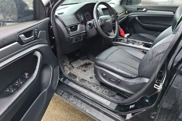 Used Haval H6 2018 Blue Label Sport Edition 1.5T Automatic Two-Wheel Drive Prestige Model Driver Seat