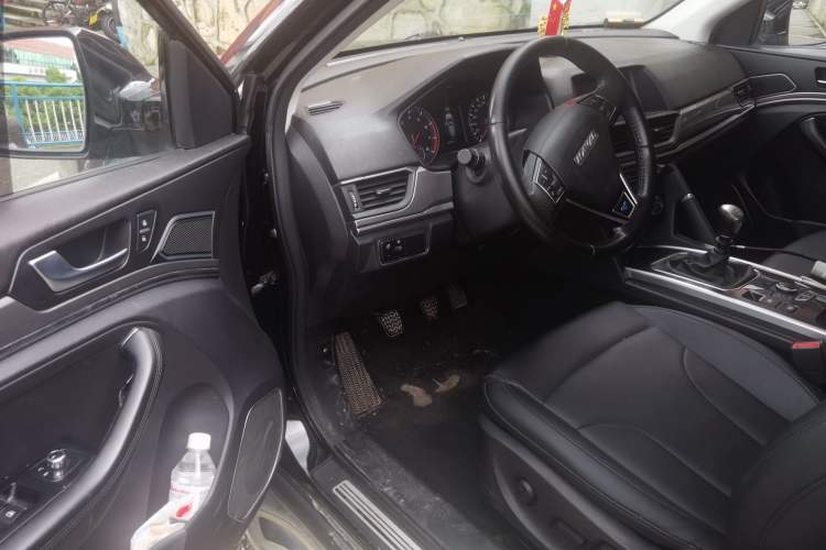 Used Haval H6 2018 Blue Label Sport Edition 1.5T Manual Two-Wheel Drive Elite Model Driver Seat