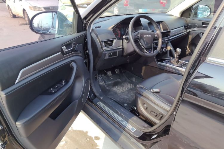 Used Haval H6 2018 Blue Label Sport Edition 1.5T Manual Two-Wheel Drive Elite Model Driver Seat