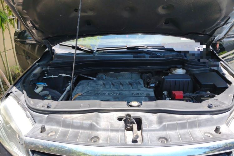 Used Haval H6 2018 Red-Label Sport Version 1.5T Manual Two-Wheel Drive Elite Model Engine Bay