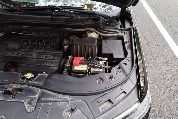 Used Haval H6 2018 Blue Label Sport Edition 1.5T Automatic Two-Wheel Drive Elite Model Engine Bay Left