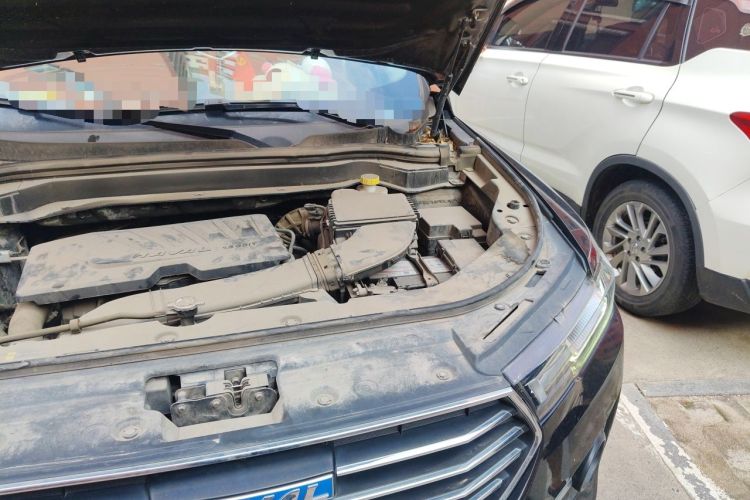 Used Haval H6 2018 Blue-Label 1.5T Automatic Luxury Model Engine Bay Left