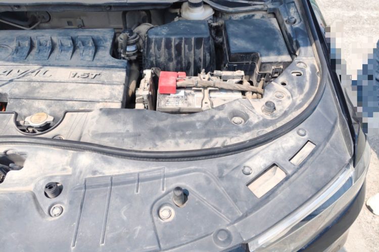 Used Haval H6 2018 Blue Label Sport Edition 1.5T Manual Two-Wheel Drive Elite Model Engine Bay Left