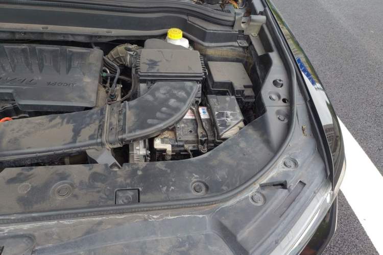 Used Haval H6 2018 Red-Label 1.5T Automatic Luxury Model Engine Bay Left