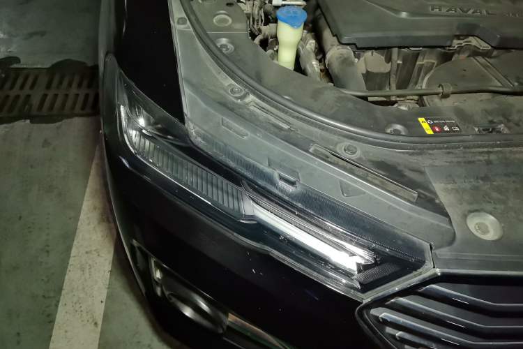 Used Haval H6 2018 Blue-Label 1.5T Automatic Luxury Model Engine Bay Right