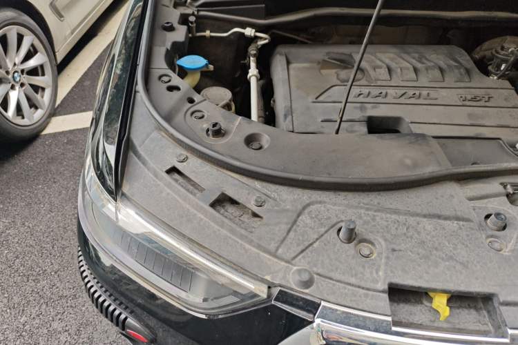 Used Haval H6 2018 Blue Label Sport Edition 1.5T Automatic Two-Wheel Drive Elite Model Engine Bay Right