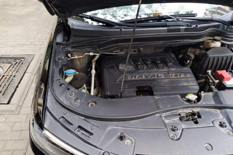 Used Haval H6 2018 Blue Label Sport Edition 1.5T Automatic Two-Wheel Drive Elite Model Engine Bay Right