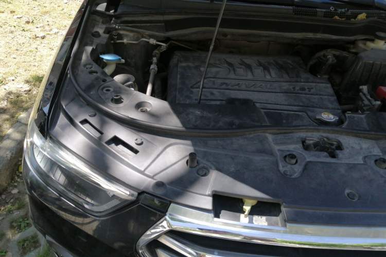Used Haval H6 2018 Blue Label Sport Edition 1.5T Automatic Two-Wheel Drive Elite Model Engine Bay Right