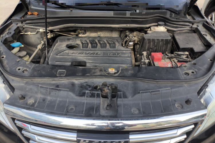 Used Haval H6 2018 Sport Edition 1.5T Automatic Two-Wheel Drive Elite Model China V Standard Engine Bay