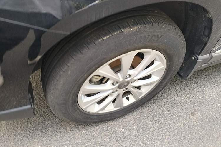 Used Haval H6 2018 Sport Edition 1.5T Manual Two-Wheel Drive Elite Model China V Standard Exterior 4