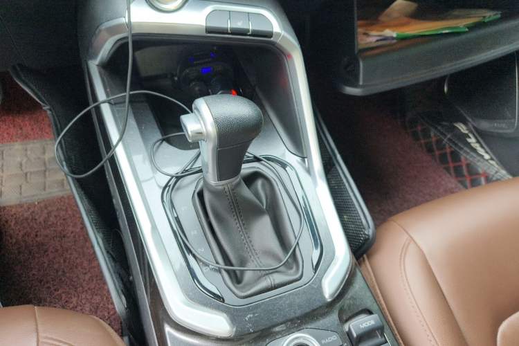 Used Haval H6 2018 Blue Label 1.5T Automatic Ultra-Luxury Model Gear Lever
