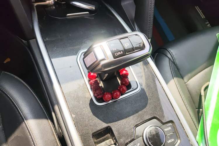 Used Haval H6 2018 Blue Label Sport Edition 1.5T Automatic Two-Wheel Drive Elite Model Gear Lever