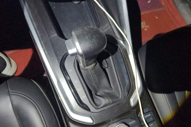 Used Haval H6 2018 Red-Label 1.5T Automatic Luxury Model Gear Lever