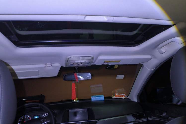 Used Haval H6 2018 Blue Label Sport Edition 1.5T Automatic Two-Wheel Drive Elite Model Headliner