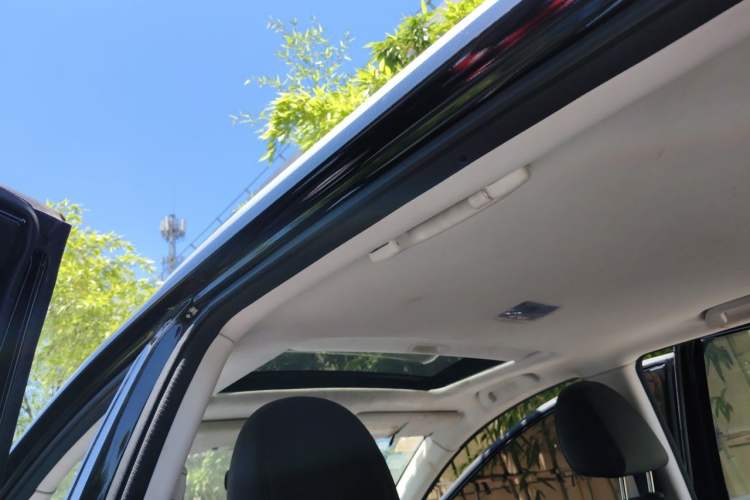 Used Haval H6 2018 Red-Label Sport Version 1.5T Manual Two-Wheel Drive Elite Model Headliner