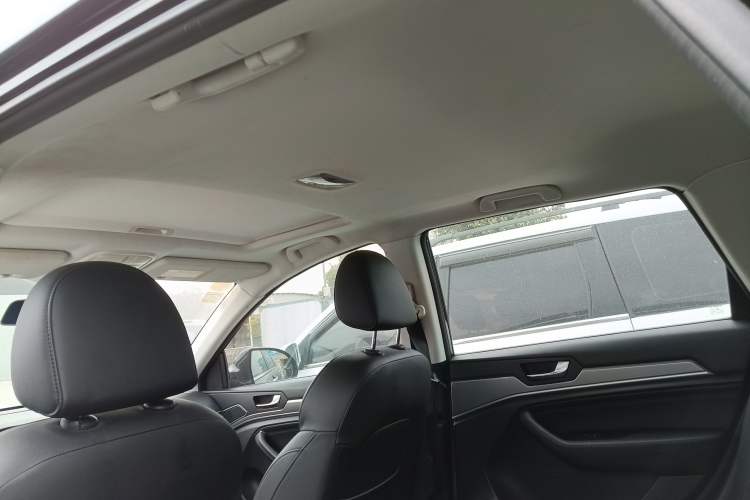 Used Haval H6 2018 Blue Label Sport Edition 1.5T Automatic Two-Wheel Drive Elite Model Headliner