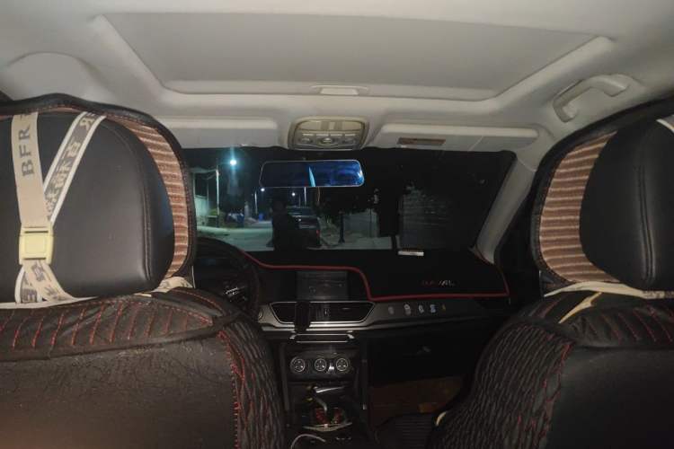 Used Haval H6 2018 Blue Label Sport Edition 1.5T Automatic Two-Wheel Drive Elite Model Headliner