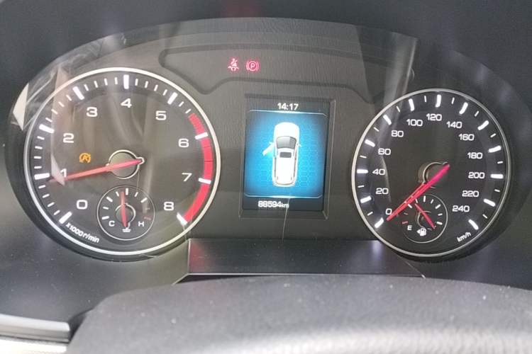 Used Haval H6 2018 Sport Edition 1.5T Manual Two-Wheel Drive Elite Model China V Standard Instrument Cluster