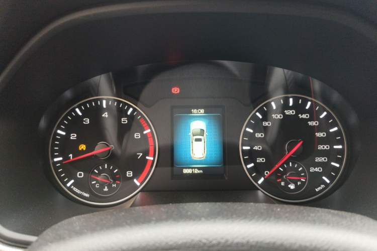 Used Haval H6 2018 Blue Label Sport Edition 1.5T Manual Two-Wheel Drive Elite Model Instrument Cluster