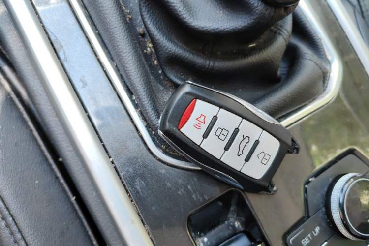 Used Haval H6 2018 Red-Label Sport Version 1.5T Manual Two-Wheel Drive Elite Model Interior 1