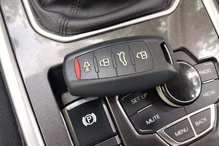 Used Haval H6 2018 Sport Edition 1.5T Manual Two-Wheel Drive Elite Model China V Standard Interior 1