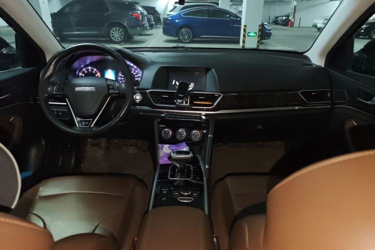 Used Haval H6 2018 Blue Label Sport Edition 1.5T Automatic Two-Wheel Drive Prestige Model Interior 2