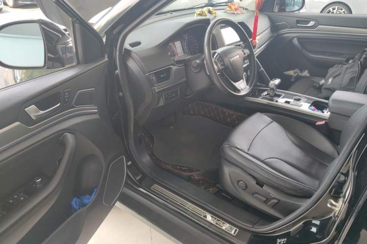 Used Haval H6 2018 Red-Label Sport Edition 1.5T Automatic Two-Wheel Drive Elite Model Interior 3