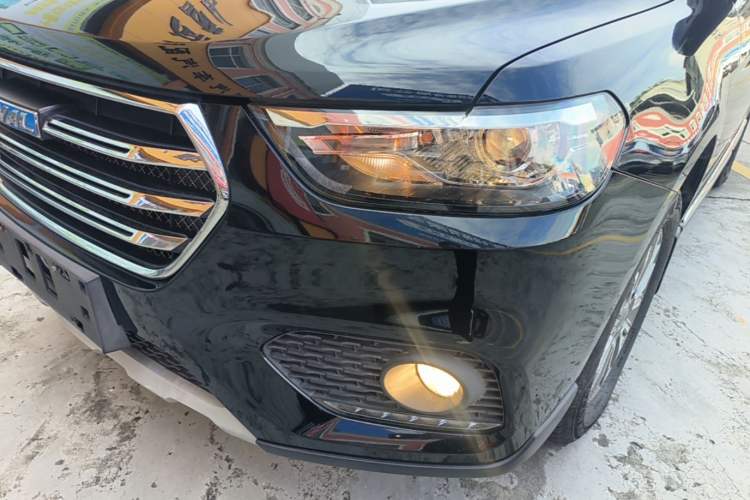 Used Haval H6 2018 Blue Label Sport Edition 1.5T Automatic Two-Wheel Drive Elite Model Left Front Headlight