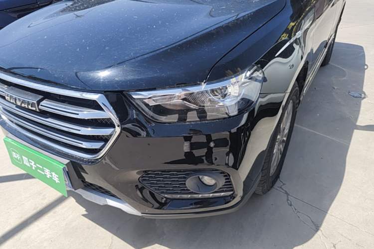 Used Haval H6 2018 Sport Edition 1.5T Automatic Two-Wheel Drive Elite Model China V Standard Left Front Headlight