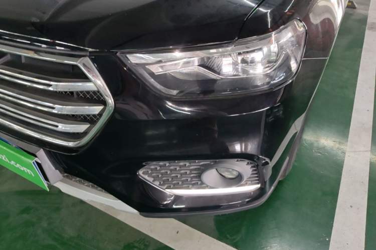 Used Haval H6 2018 Blue Label Sport Edition 1.5T Automatic Two-Wheel Drive Elite Model Left Front Headlight