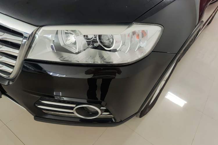 Used Haval H6 2018 Red-Label Sport Edition 1.5T Automatic Two-Wheel Drive Elite Model Left Front Headlight